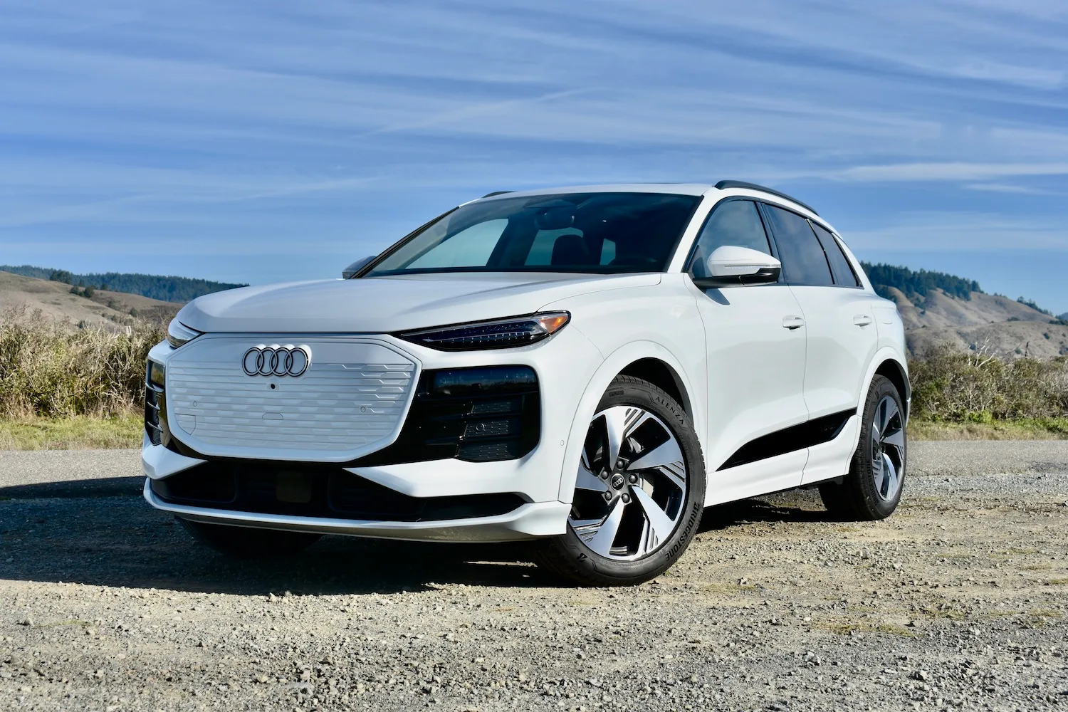 Audi Q6 e-tron quattro 2025 – Luxury electric SUV, aproape nou
